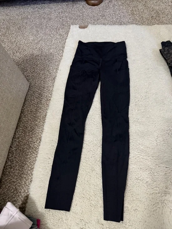 Size 0-2 Lululemon legging bundle - Picture 2 of 8